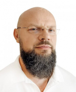 Бондаренко Николай Николаевич стоматолог-хирург