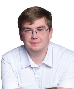 Белозёров Артем Евгеньевич стоматолог-ортопед