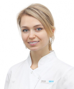 Парунова Александра Дмитриевна стоматолог