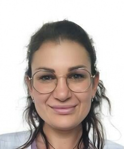 Полякова Анастасия Владимировна терапевт